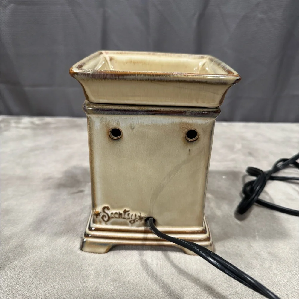 Scentsy Snapshot Ceramic Full Size Wax Warmer